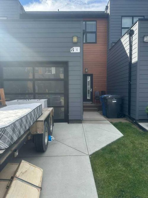 4-69 Aquitania Circle, Lethbridge, AB, T1J5M5 | Card Image