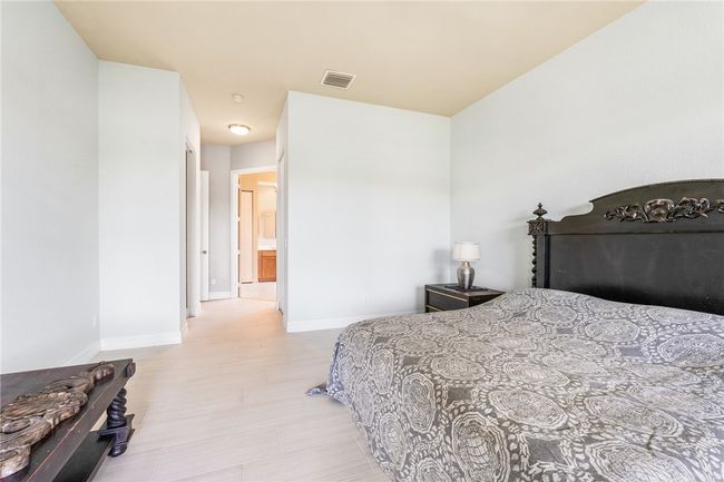 Master Bedroom | Image 22