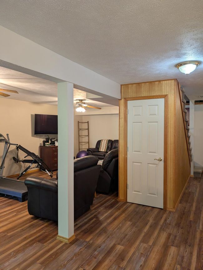 Lower Level | Image 37