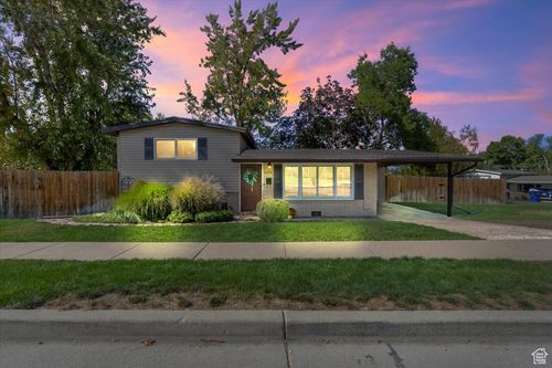 6378 S Meadowcrest Rd, Cottonwood Heights, UT, 84121-2256 | Card Image