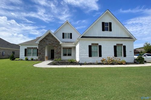 3020 Ginn Point Road Se, Owens Cross Roads, AL, 35763 | Card Image