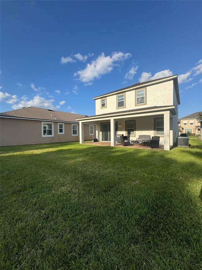 2440 Varenna Loop, House other with 3 bedrooms, 3 bathrooms and null parking in KISSIMMEE FL | Image 5