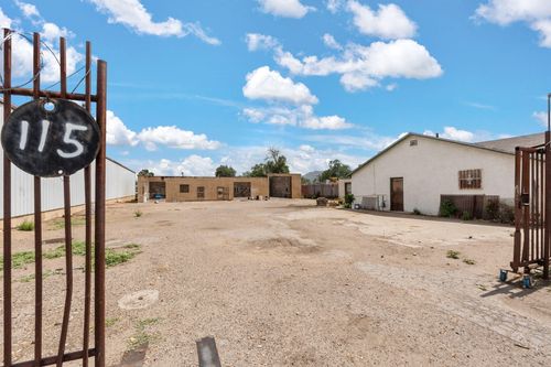 115 Candelaria Rd Nw, Albuquerque, NM, 87107-2204 | Card Image