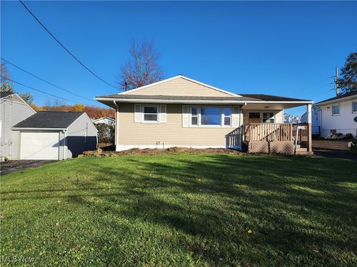 1894 Lealand Ave, Poland, OH, 44514-1417 | Card Image