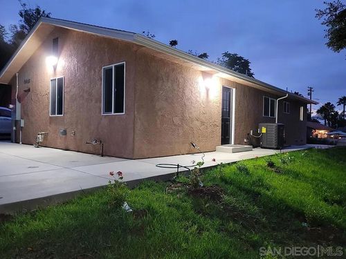 9612 Petite Ln, Lakeside, CA, 92040 | Card Image