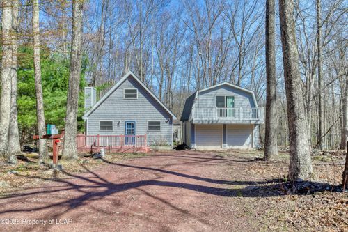 68 Holiday Dr, White Haven, PA, 18661-2835 | Card Image