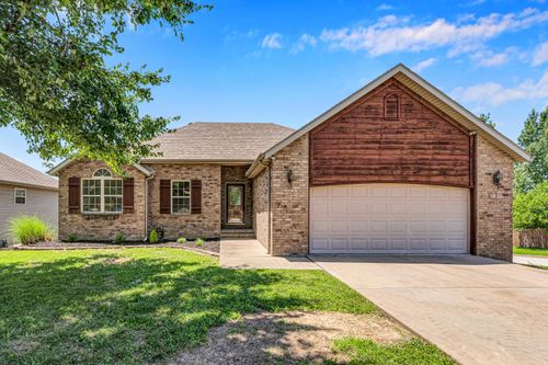 639 N Althea Ave, Nixa, MO, 65714-7432 | Card Image