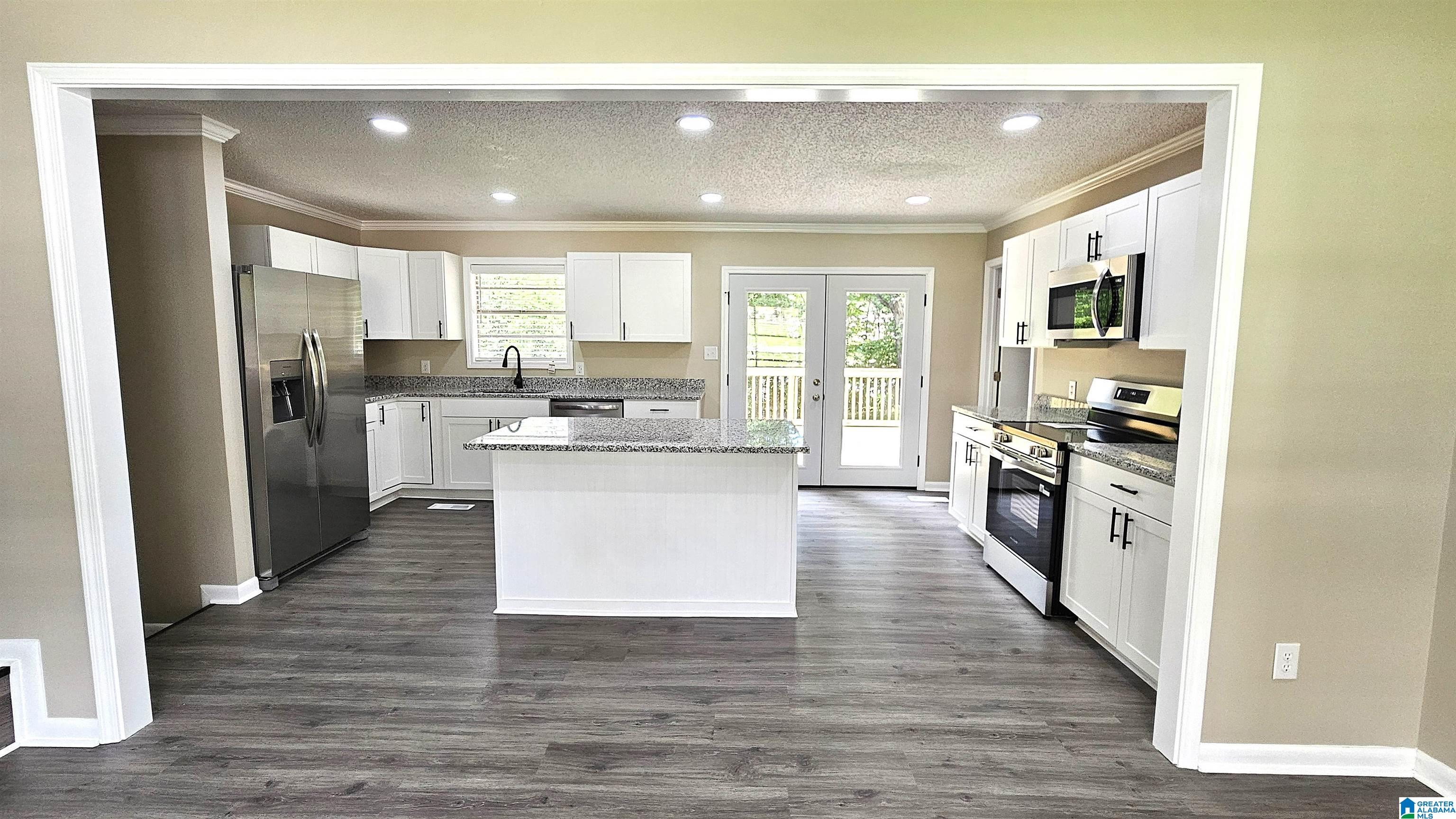 Residential in ANNISTON 5