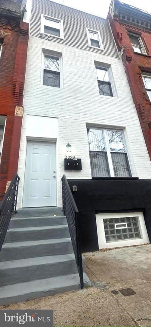 2233 N 16th St, PHILADELPHIA, PA, 19132-4419 | Card Image