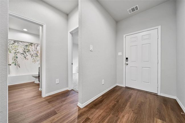 2818 Roman Forest Blvd, House other with 5 bedrooms, 3 bathrooms and null parking in New Caney TX | Image 4