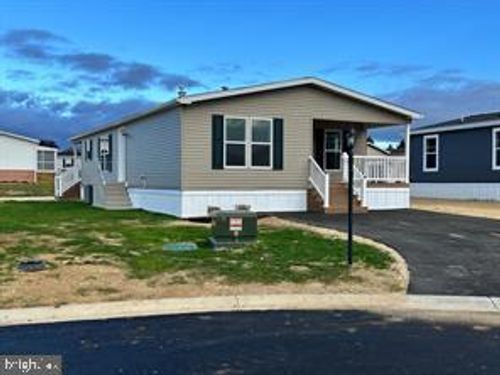 13 Evergreen Aly, PALMYRA, PA, 17078-8937 | Card Image