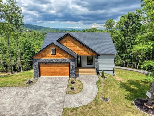 116 Short Oak Run, Murphy, NC, 28906-5044 | Card Image