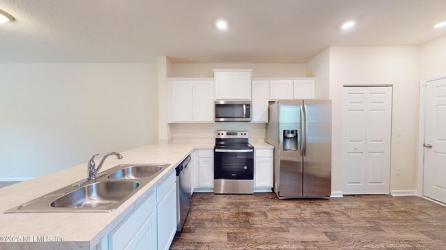 93 Scotch Pebble Dr, Townhouse with 2 bedrooms, 3 bathrooms and null parking in ST JOHNS FL | Image 5