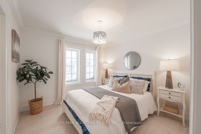 44 Bromont Dr, House other with 4 bedrooms, 4 bathrooms and 4 parking in Millbrook ON | Image 27