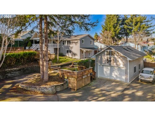 390 E 5th St, Coquille, OR, 97423 | Card Image