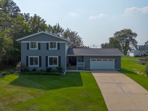 1122 S Benson Blvd, Freeport, IL, 61032-4628 | Card Image