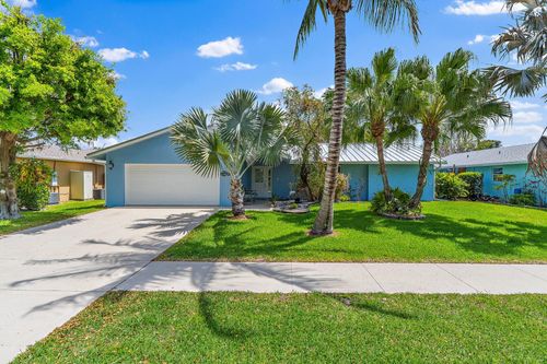 106 Chapel Ln, Tequesta, FL, 33469-2194 | Card Image