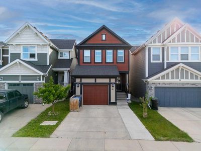 18 Evanscrest Terr Nw, House detached with 3 bedrooms, 2 bathrooms and 3 parking in Calgary AB | Image 1