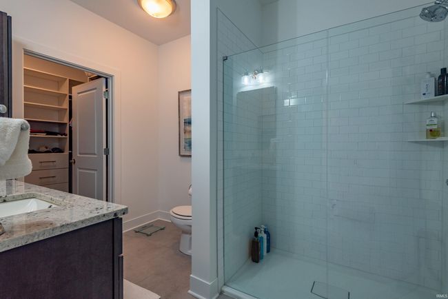 APT-305 - 304 W Kirkwood Ave, Condo with 2 bedrooms, 2 bathrooms and null parking in Bloomington IN | Image 19