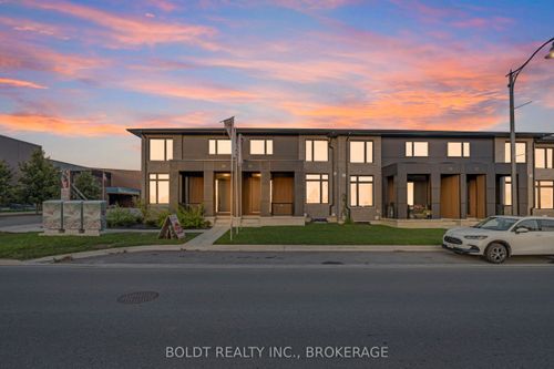 35 Wellspring Way, Pelham, ON, L3B5N5 | Card Image