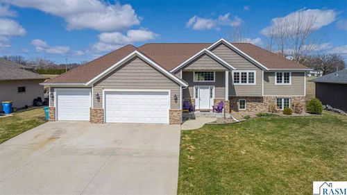 1680 Ne Wood Duck Lane, Owatonna, MN, 55060 | Card Image