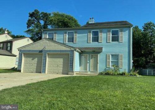 8 Maynard Dr, Sicklerville, NJ, 08081-2306 | Card Image