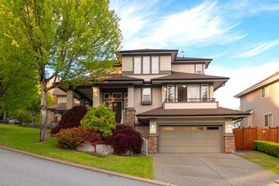 64 Maple Dr, House other with 4 bedrooms, 3 bathrooms and 8 parking in Port Moody BC | Image 2