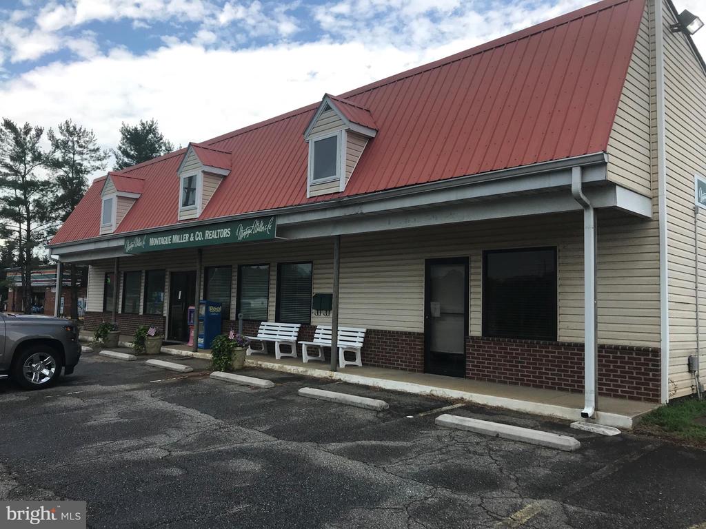 1235 N Seminole Trl, Madison, VA 22727