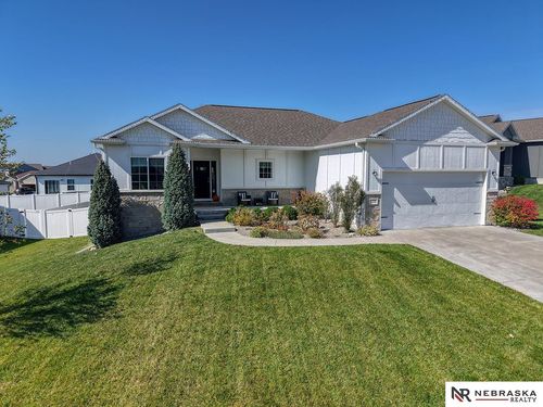 1235 Oakview Drive, Hickman, NE, 68372 | Card Image