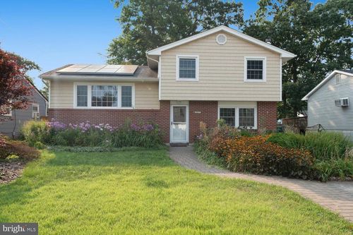 327 Twin Lakes Blvd, LITTLE EGG HARBOR TWP, NJ, 08087-1191 | Card Image