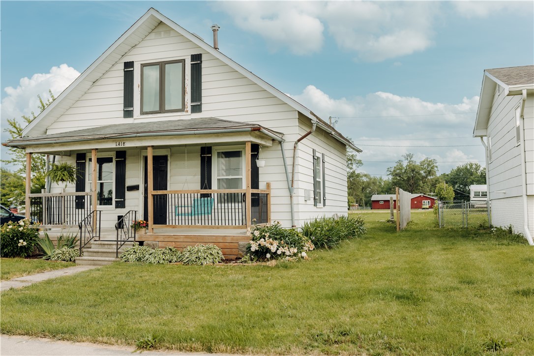 Lucas Ave, Chariton, IA 50049