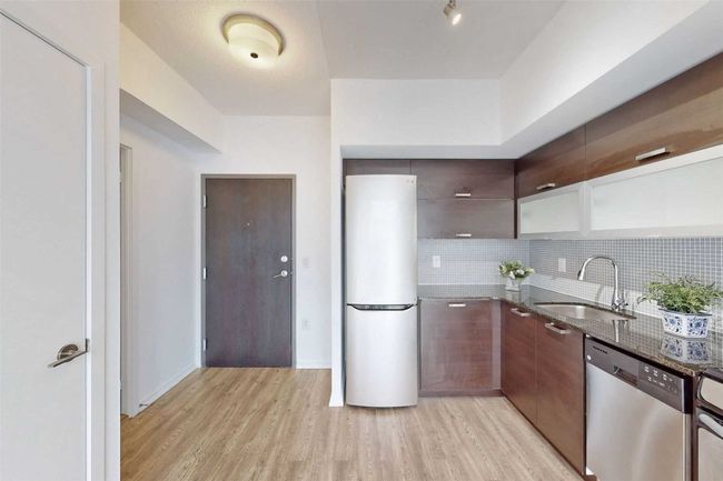 PH12W - 36 Lisgar St, Condo with 2 bedrooms, 2 bathrooms and 1 parking in Toronto ON | Image 6