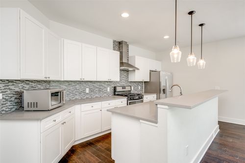 12-908 Nueces St, Austin, TX, 78701-2239 | Card Image