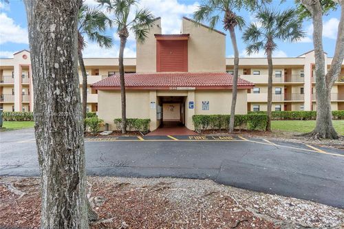 apt-108-3399 Foxcroft Rd, Miramar, FL, 33025-4149 | Card Image