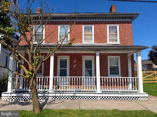 8 York St, SPRING GROVE, PA, 17362-7978 | Card Image