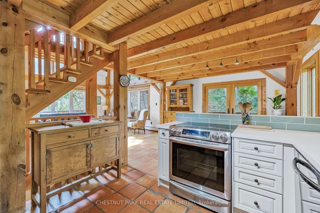 18 Minonen Rd, House other with 3 bedrooms, 2 bathrooms and 6 parking in Udora ON | Image 11
