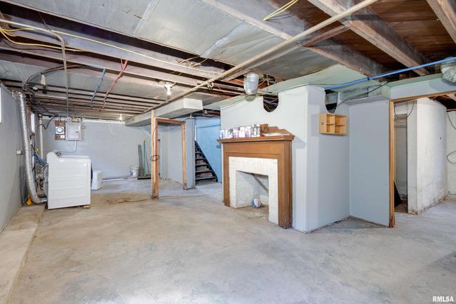 501 E 29 Th Pl, House other with 2 bedrooms, 1 bathrooms and null parking in Davenport IA | Image 24