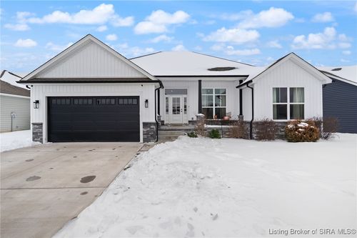 4437 Venice Way, Sellersburg, IN, 47172-0100 | Card Image