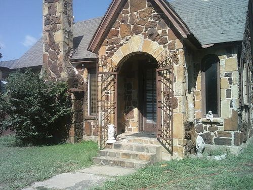 500 Nw 15th St, Fort Worth, TX, 76164-8914 | Card Image