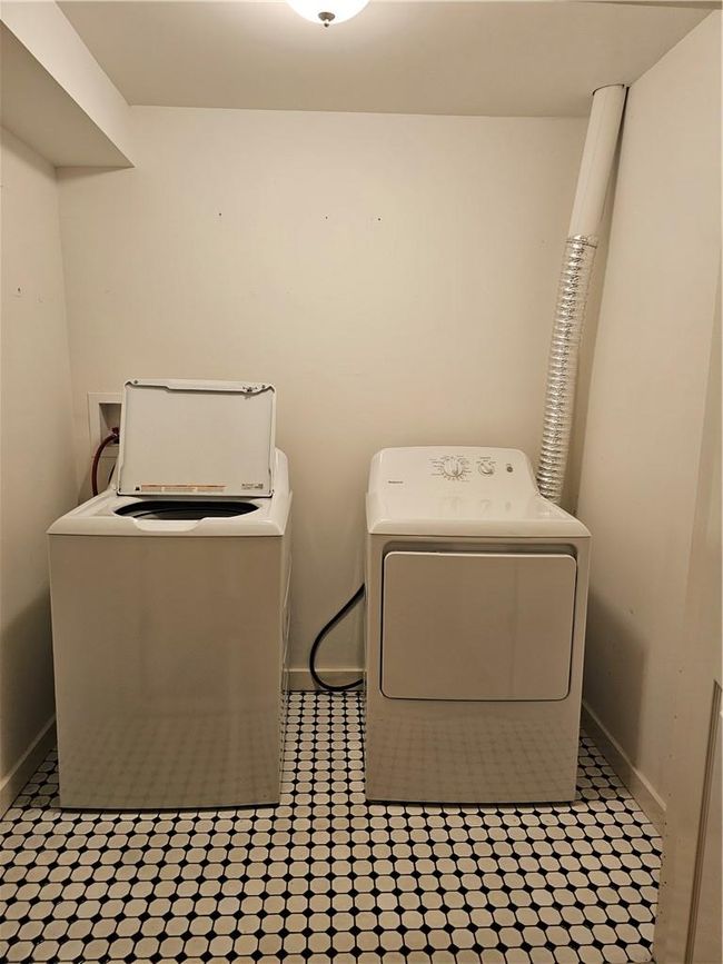 APT-10 - 231 Reynolds Rd, Condo with 1 bedrooms, 3 bathrooms and null parking in Loch Sheldrake NY | Image 5