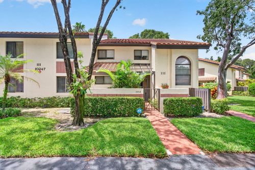 102-10247 N Circle Lake Drive, Boynton Beach, FL, 33437 | Card Image