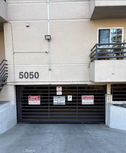 apt-102-5050 Coldwater Canyon Ave, Sherman Oaks, CA, 91423-1698 | Card Image