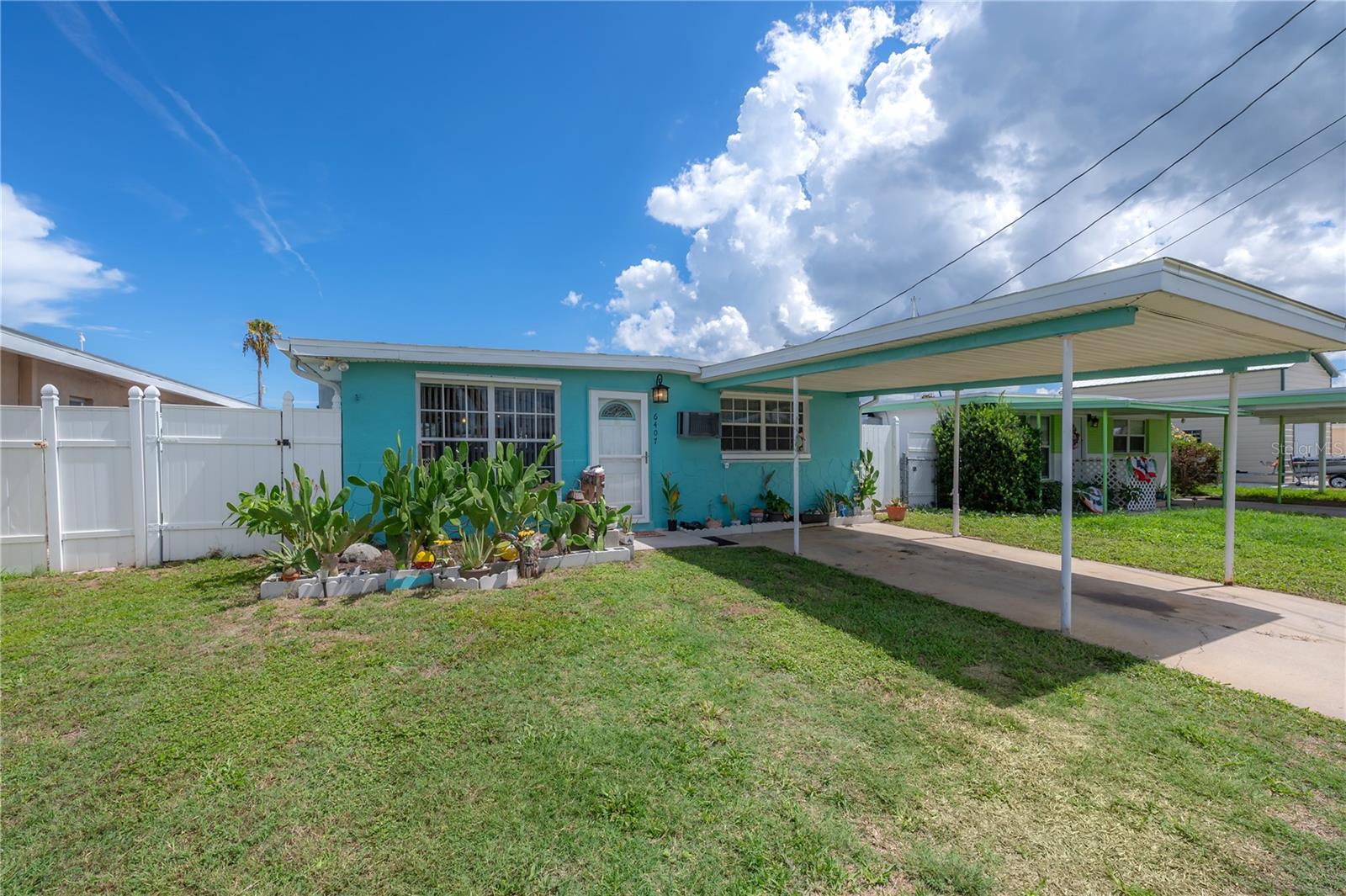 Lonnie Lee Ln, Hudson, FL 34667