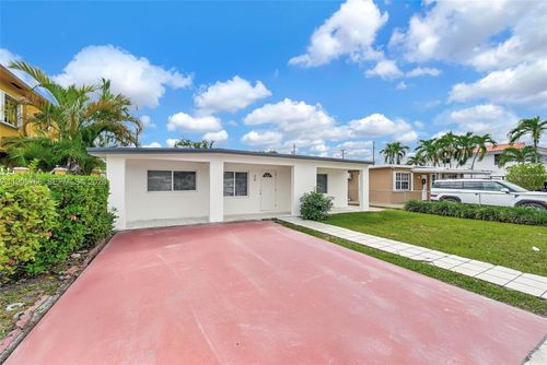 26 E 45th St, Hialeah, FL, 33013-1824 | Card Image