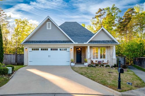 22 Wildwood Place Cir, Little Rock, AR, 72223-8002 | Card Image