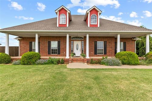 17182 N 2850 Rd, Kingfisher, OK, 73750-7228 | Card Image