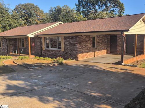 201 Acron Drive, Greer, SC, 29651-4403 | Card Image
