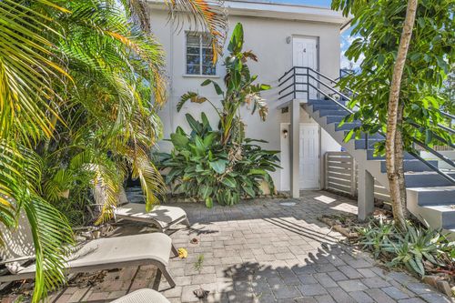 3-818 N Dixie Hwy, Lake Worth Beach, FL, 33460-2574 | Card Image
