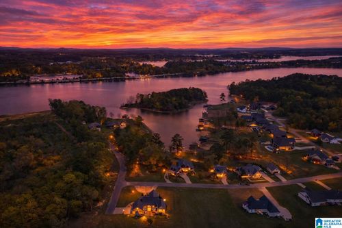 115 Lands End, Lincoln, AL, 35096-5536 | Card Image