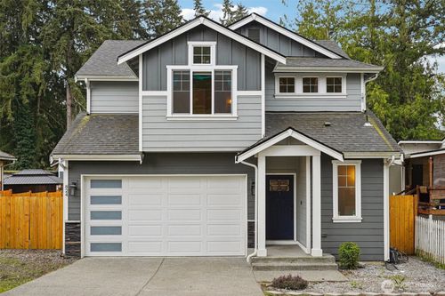824 99th St S, Tacoma, WA, 98444-4102 | Card Image
